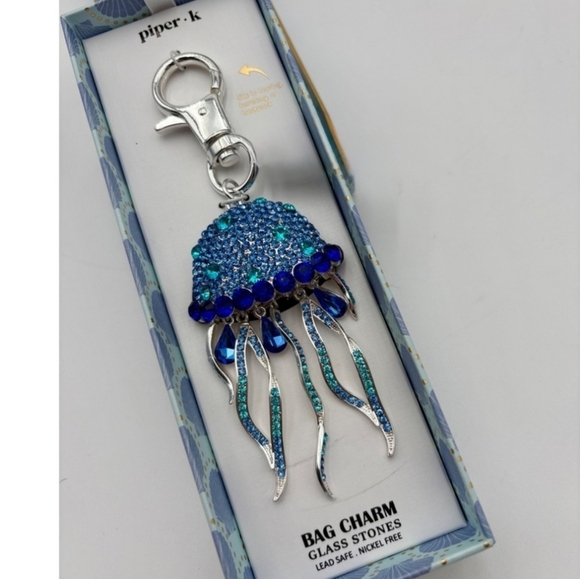 Piper K Accessories - 🪼 🔹️Piper K🔹 Blue  Rhinestone Jellyfish Bag Glass Stones Charm Key Chain ✨️🪼